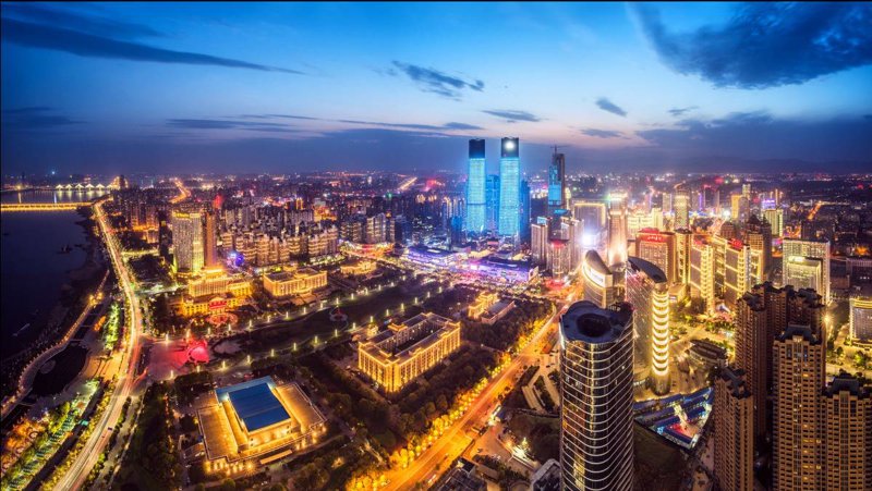 零售业的转型与挑战：生活用品市场的现状与未来